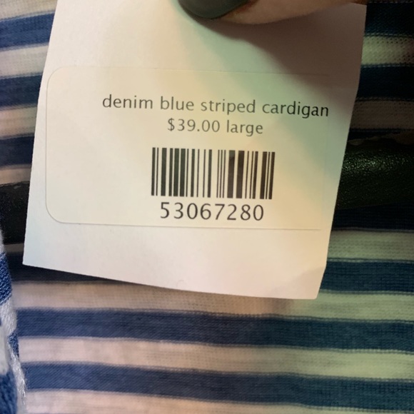 NWT Large Doe & Rae denim blue striped cardigan - Picture 3 of 8